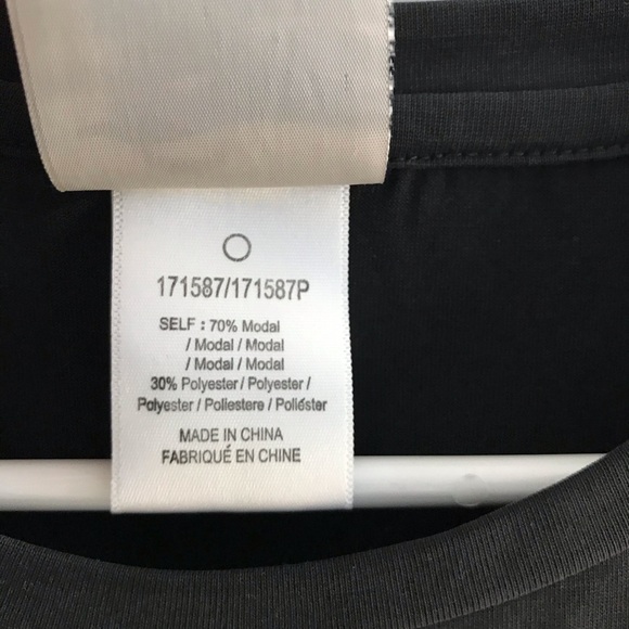 Flowy short sleeve Anthropologie top super soft - Picture 3 of 4